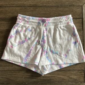 AE Shorts - Sz M